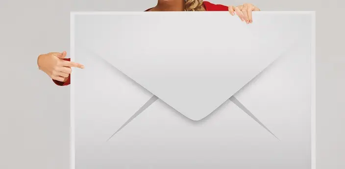 封筒の色や書き方は Esを郵送する際のマナーと注意点